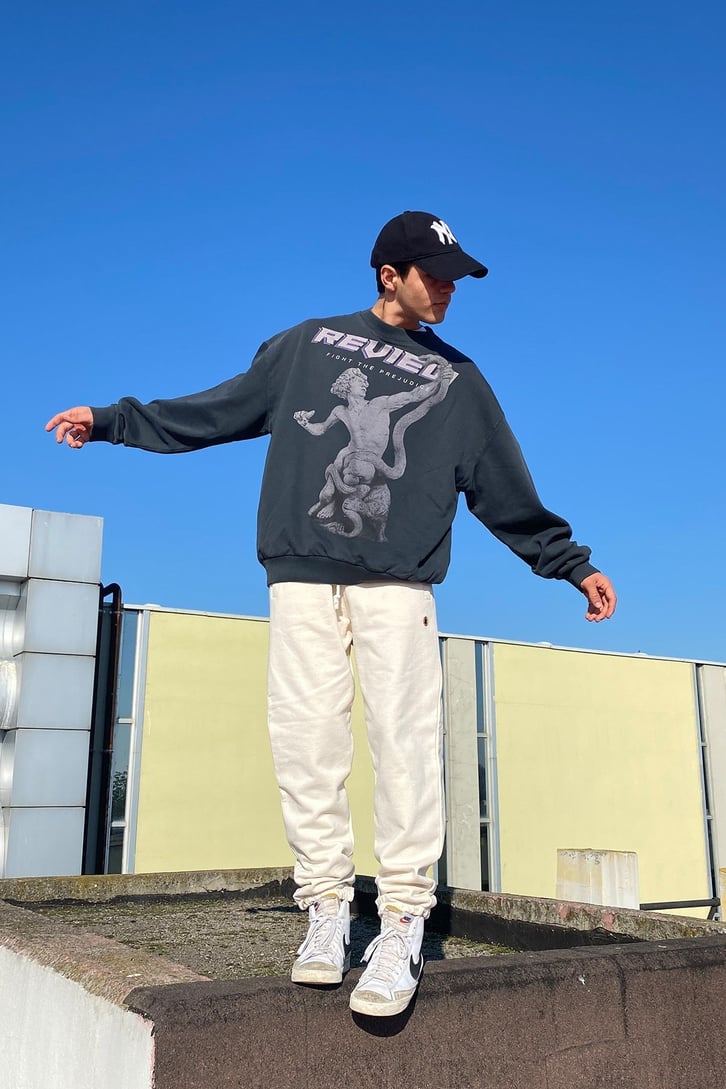 ARKASI BASKILI OVERSIZE EŞOFMAN