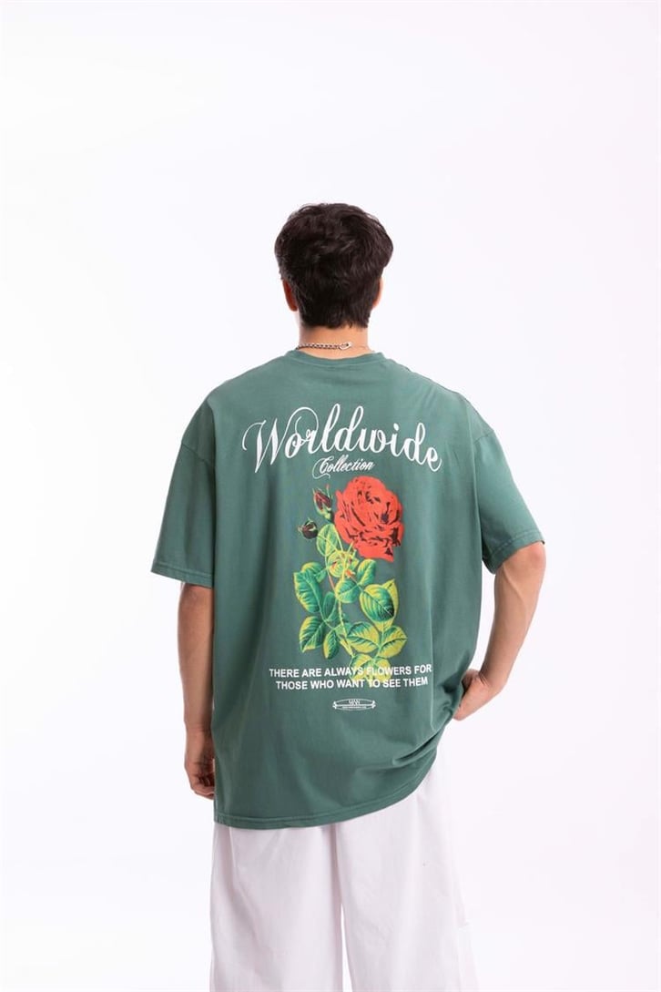 Arkası Gül Baskılı Tshirt
