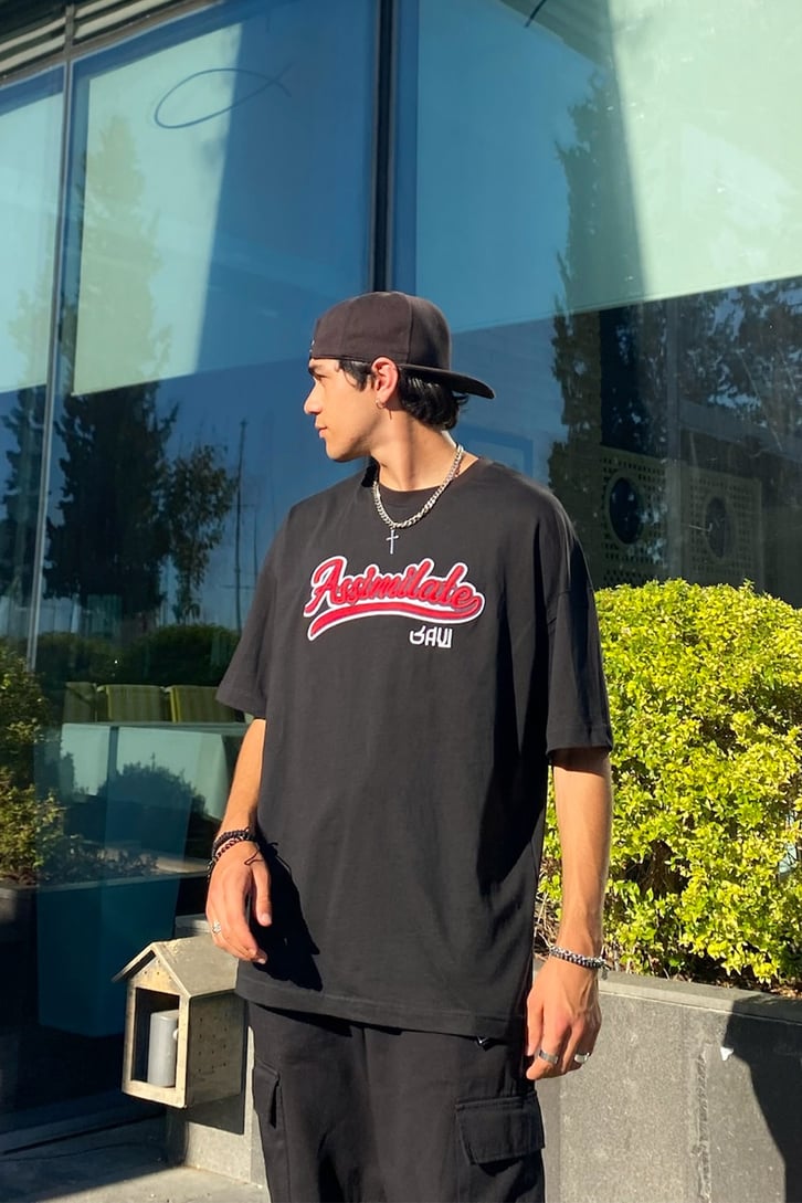 Assimilate Nakışlı Oversize Tshirt