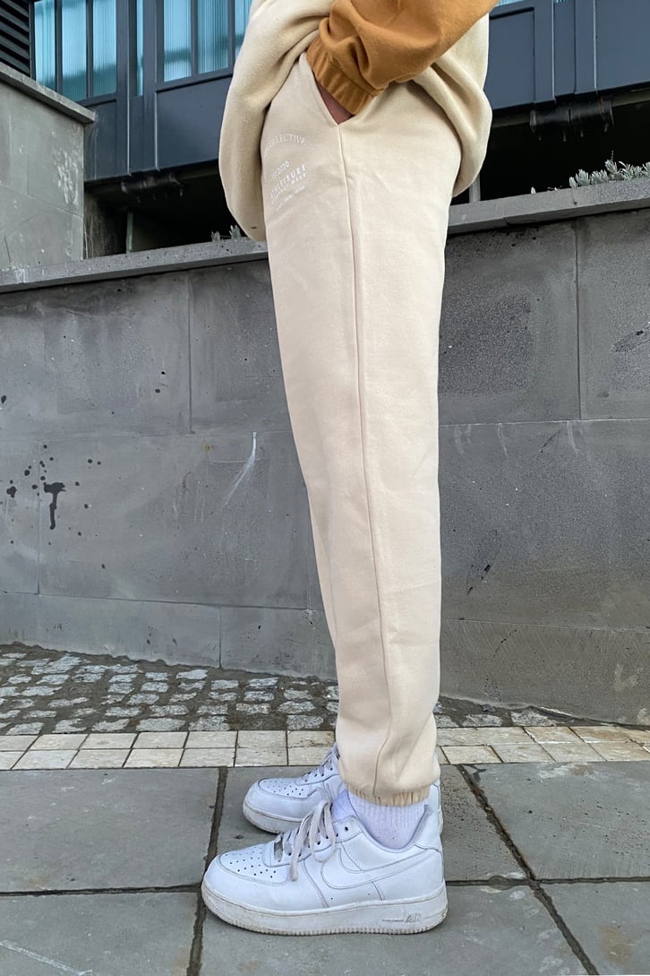 Athleisure Oversize Minimal Printed Sweatpant