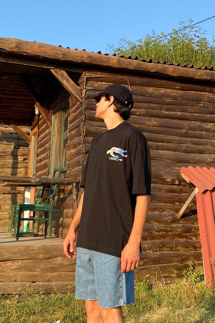 Aura Sırt Baskılı Siyah Oversize Tshirt