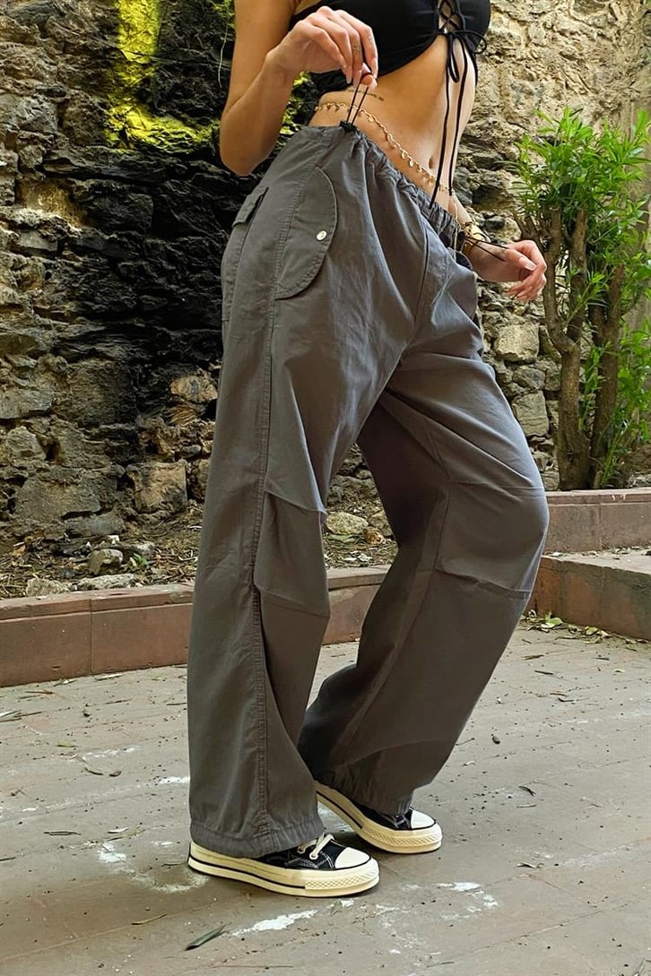 Ayarlanabilir Paça Haki Paraşüt Pantolon