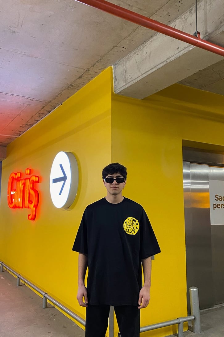 Bad Vibes Printed Oversize Tshirt