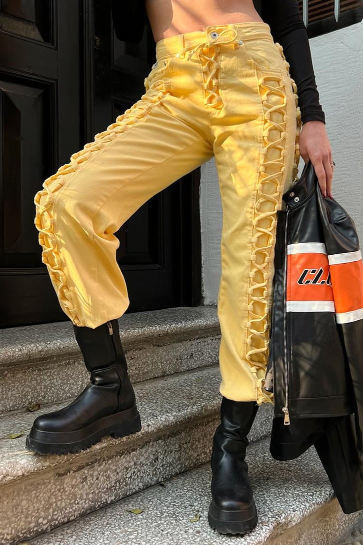 Bağcık Detaylı Sarı Baggy Jean