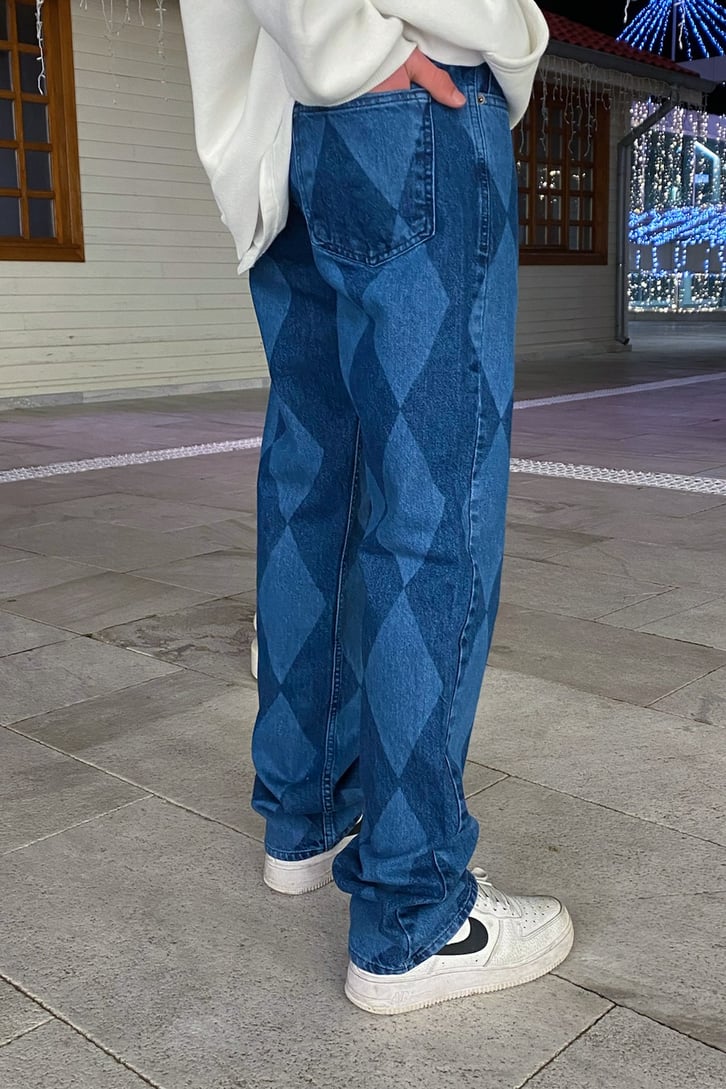 Baklava Desen Laser Print Losse Fit Jean