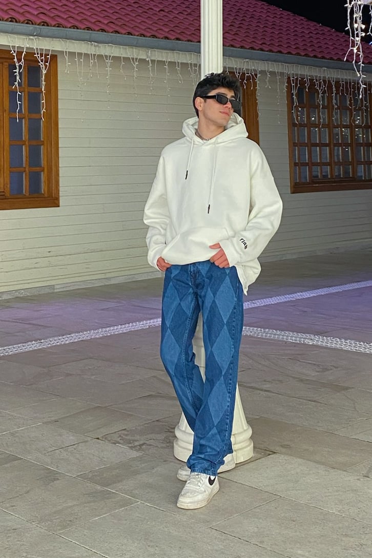 Baklava Desen Laser Print Losse Fit Jean