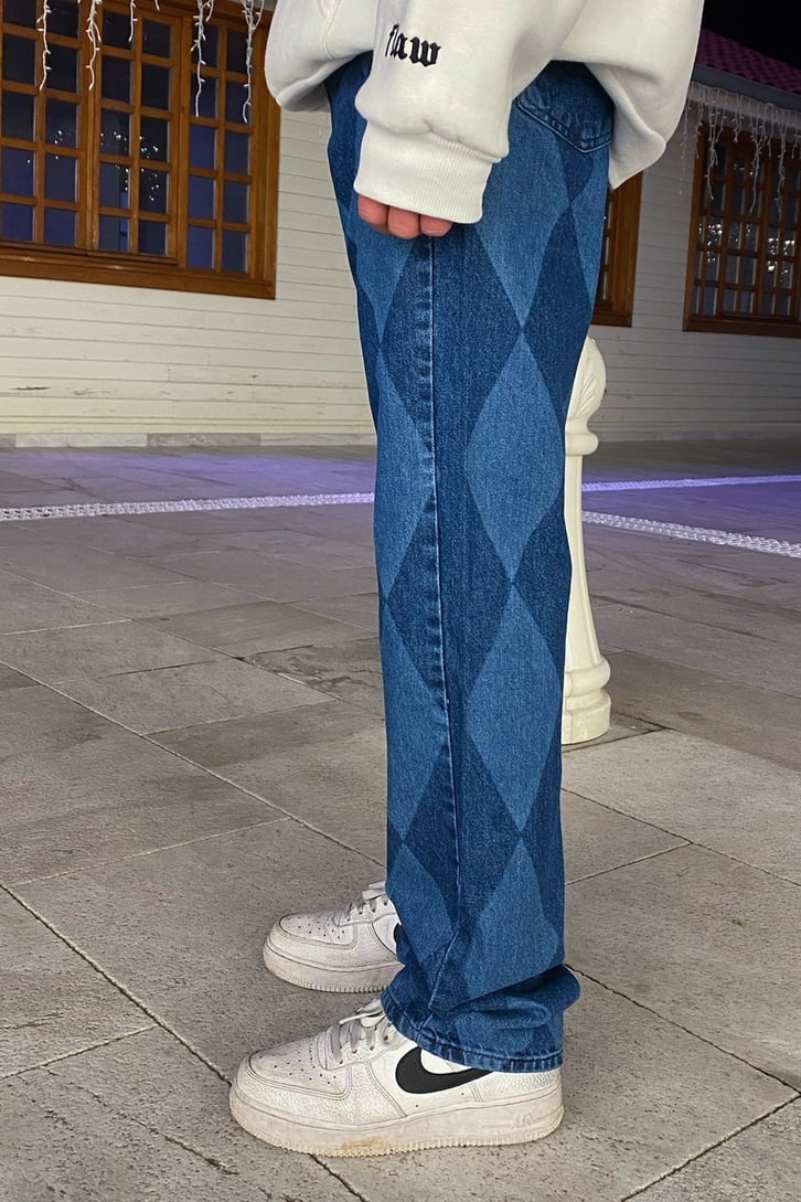 Baklava Desen Laser Print Losse Fit Jean