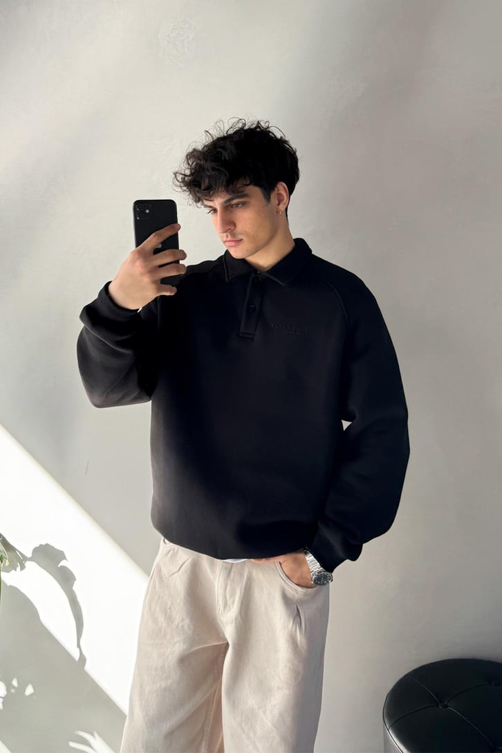 Bakunchık Baskılı Polo Yaka Siyah Sweatshirt