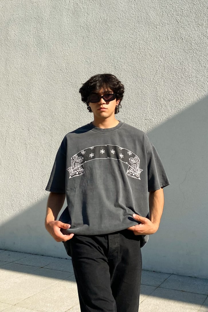 Bandana Baskılı Acid Wash Oversize Tshirt