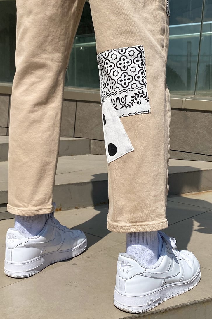 Bandana Patch Detay Bej Mom Jean
