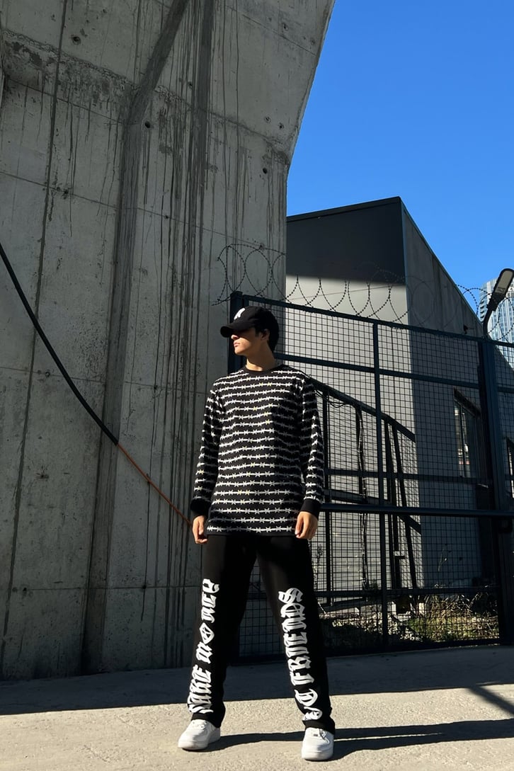 Barbed Wire Baskılı Siyah Sweatshirt