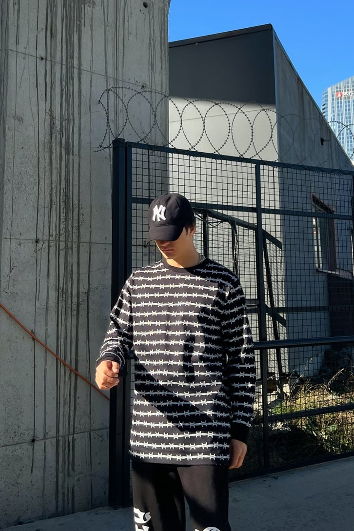 Barbed Wire Baskılı Siyah Sweatshirt