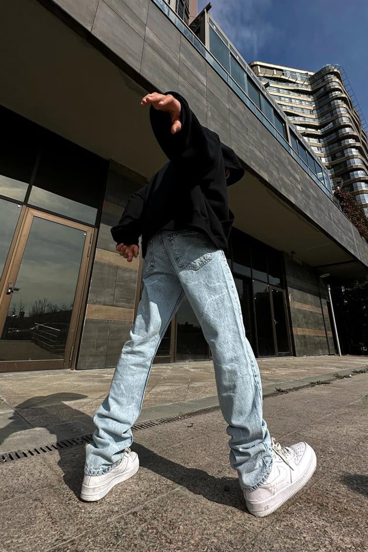 Barbed Wire Desenli Buz Mavi Regular Fit Jean