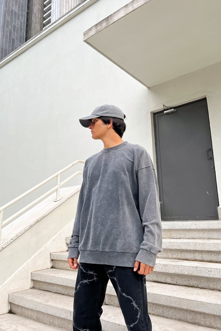 Basic Acid Wash Oversize Sweatshirt