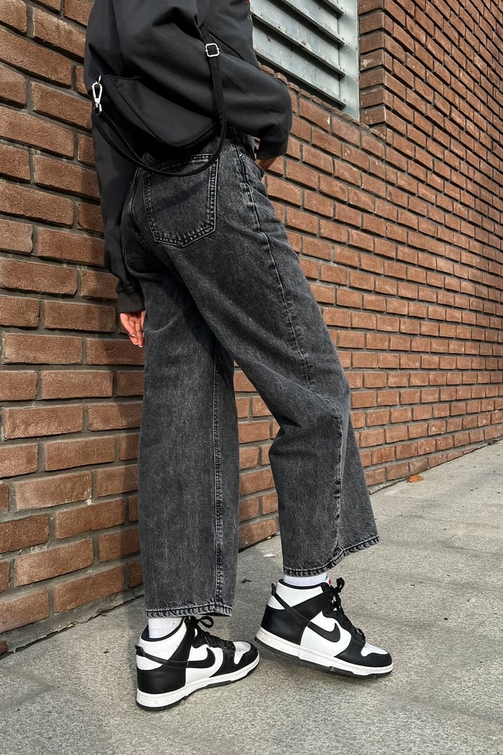 Basic Antrasit Acid Wash Baggy Jean