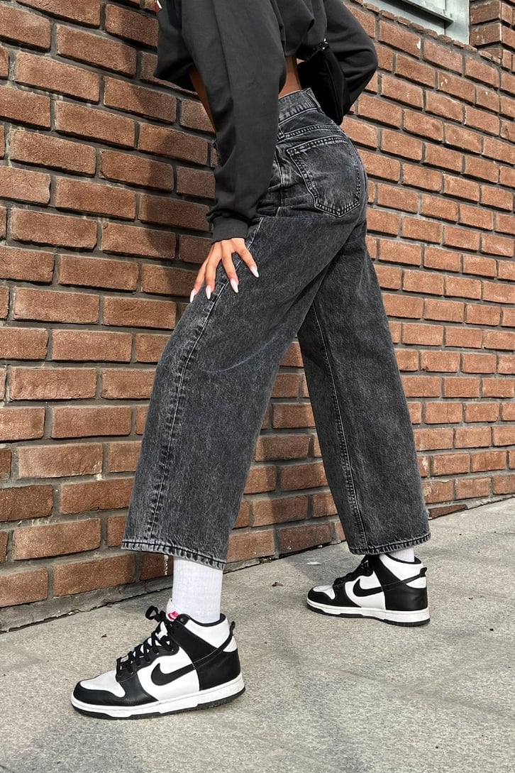 Basic Antrasit Acid Wash Baggy Jean