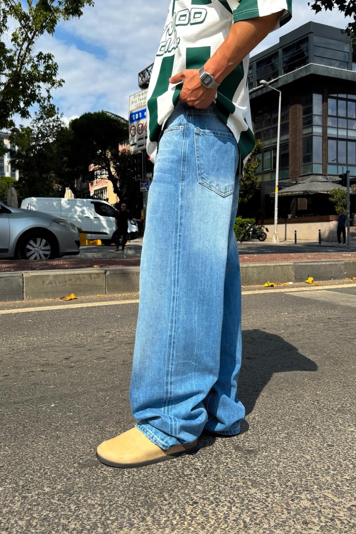 Basic Baggy Jean