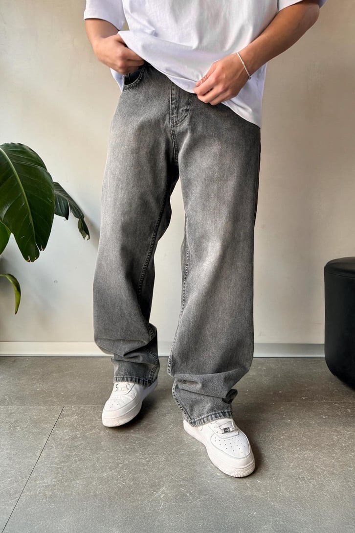 Basic Baggy Jean