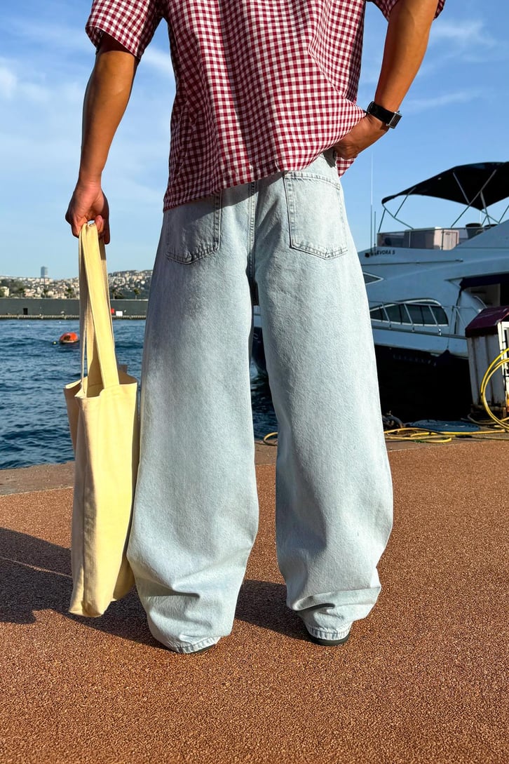Basic Baggy Jean