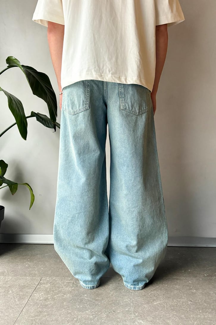 Basic Baggy Jean