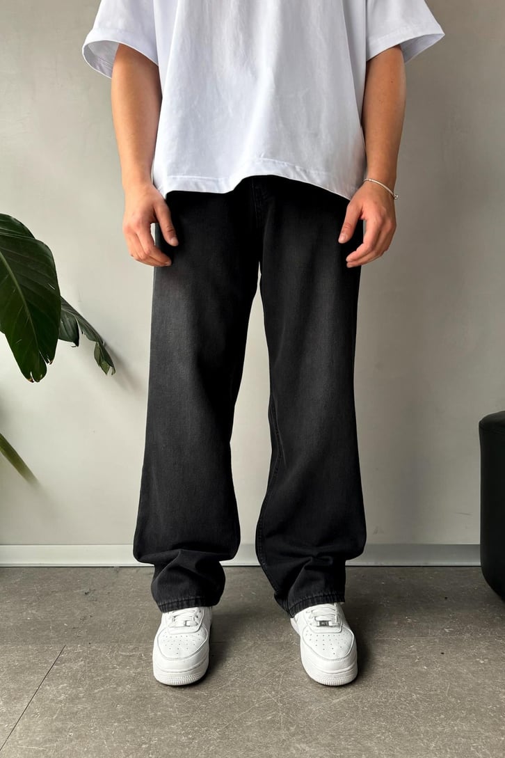Basic Baggy Jean