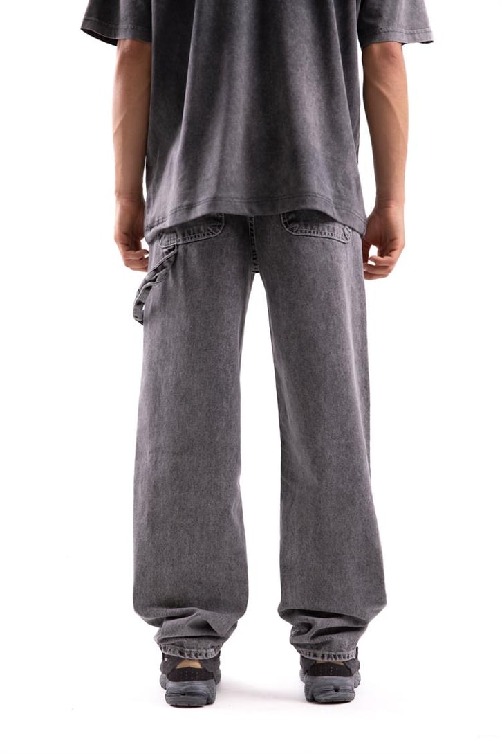 Basic Baggy Jean