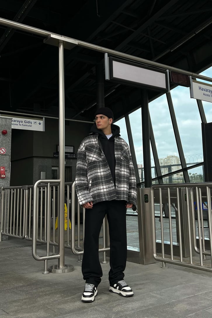Basic Baggy Jean