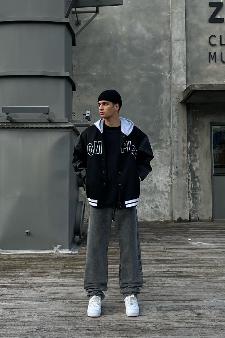 Basic Baggy Jean