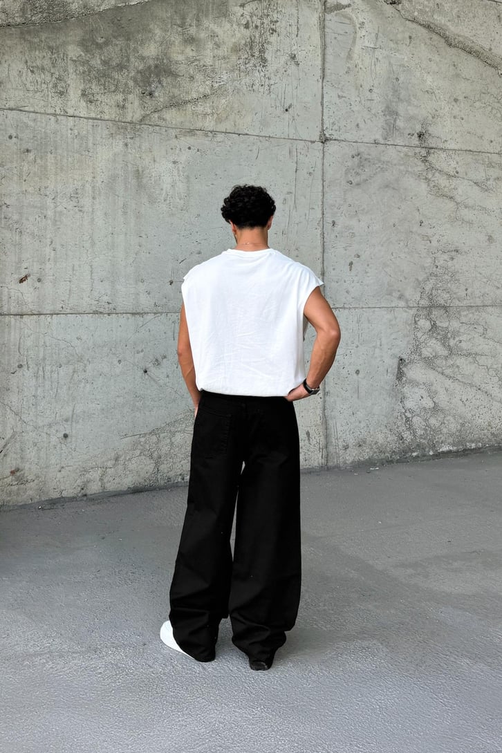 Basic Baggy Jean