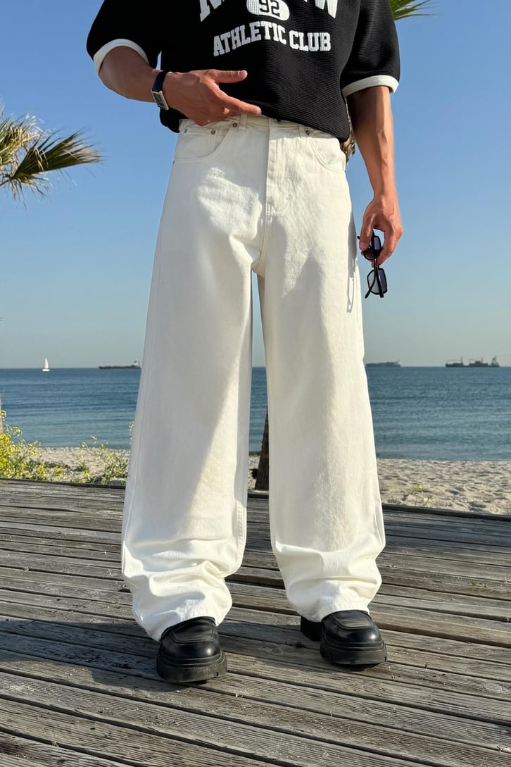 Basic Baggy Jean