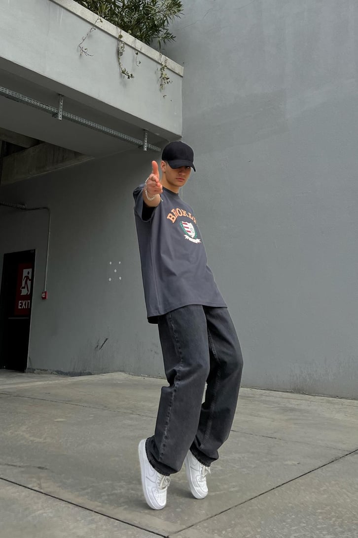 Basic Baggy Jean