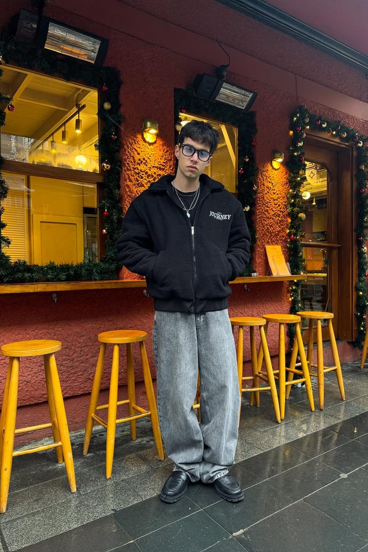 Basic Baggy Jean