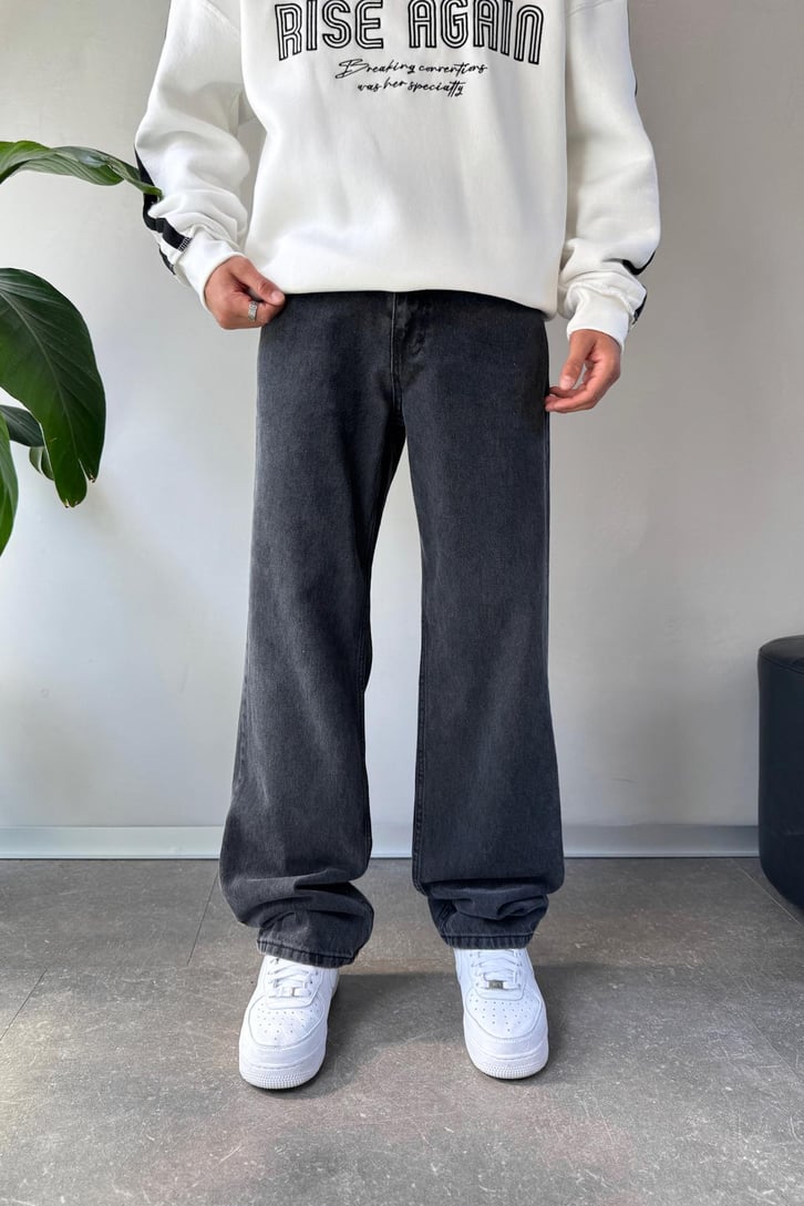 Basic Baggy Jean