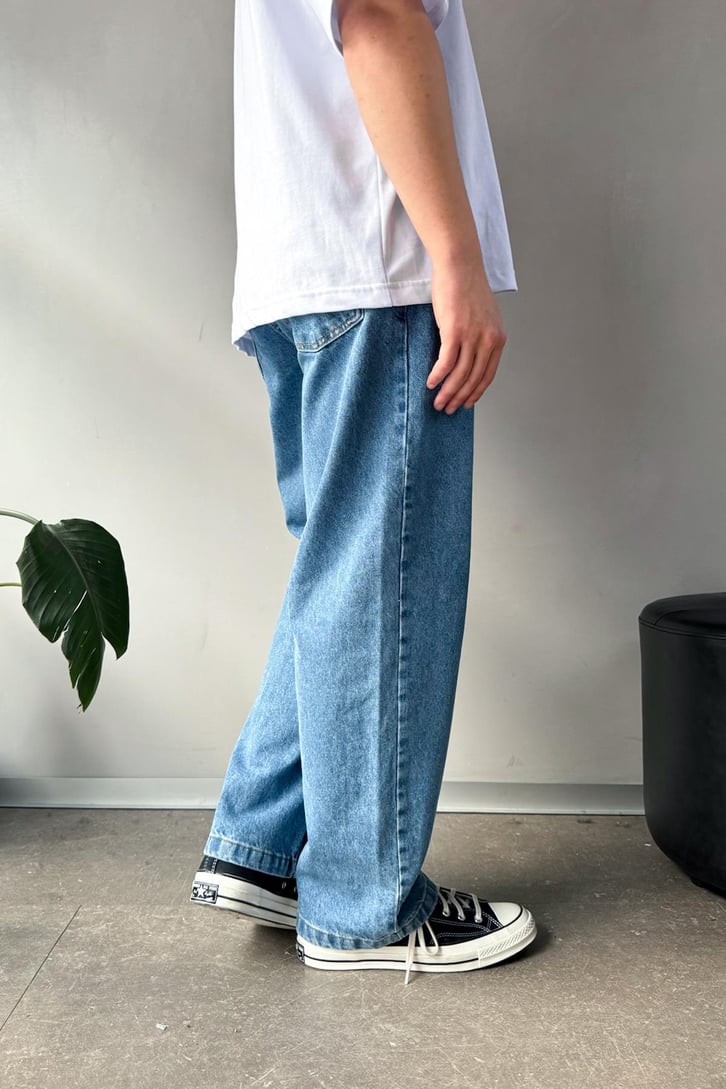 Basic Baggy Jean