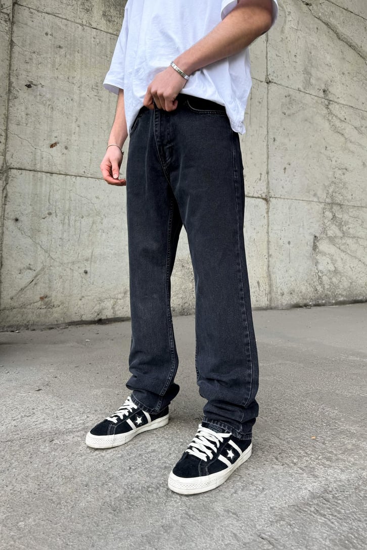 Basic Baggy Jean