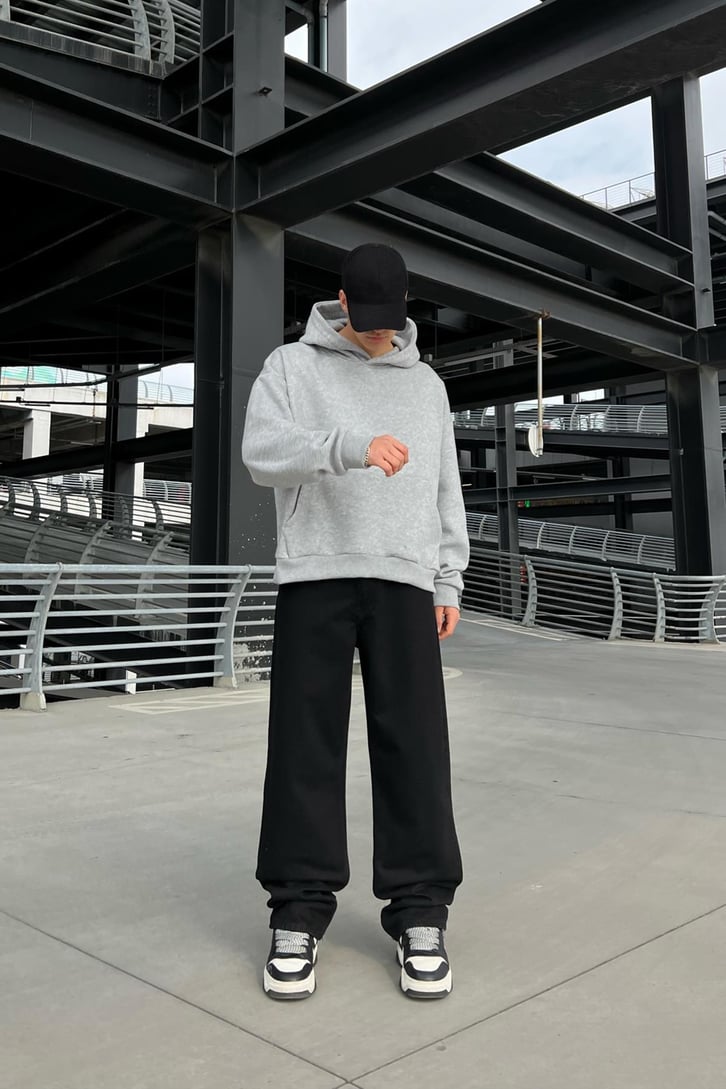 Basic Baggy Jean