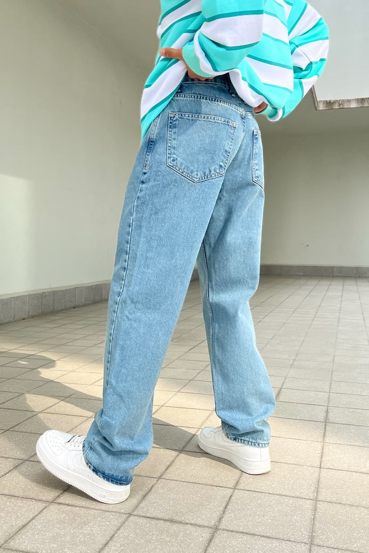 Basic Baggy Jean