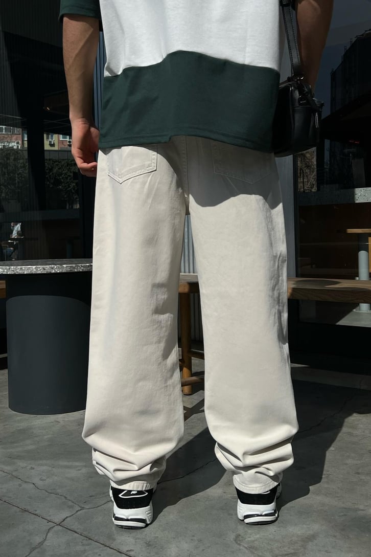 Basic Baggy Jean