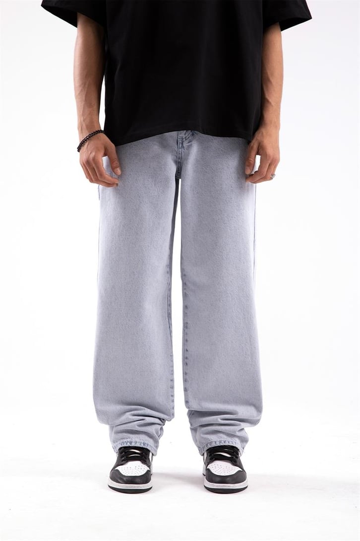 Basic Baggy Jean