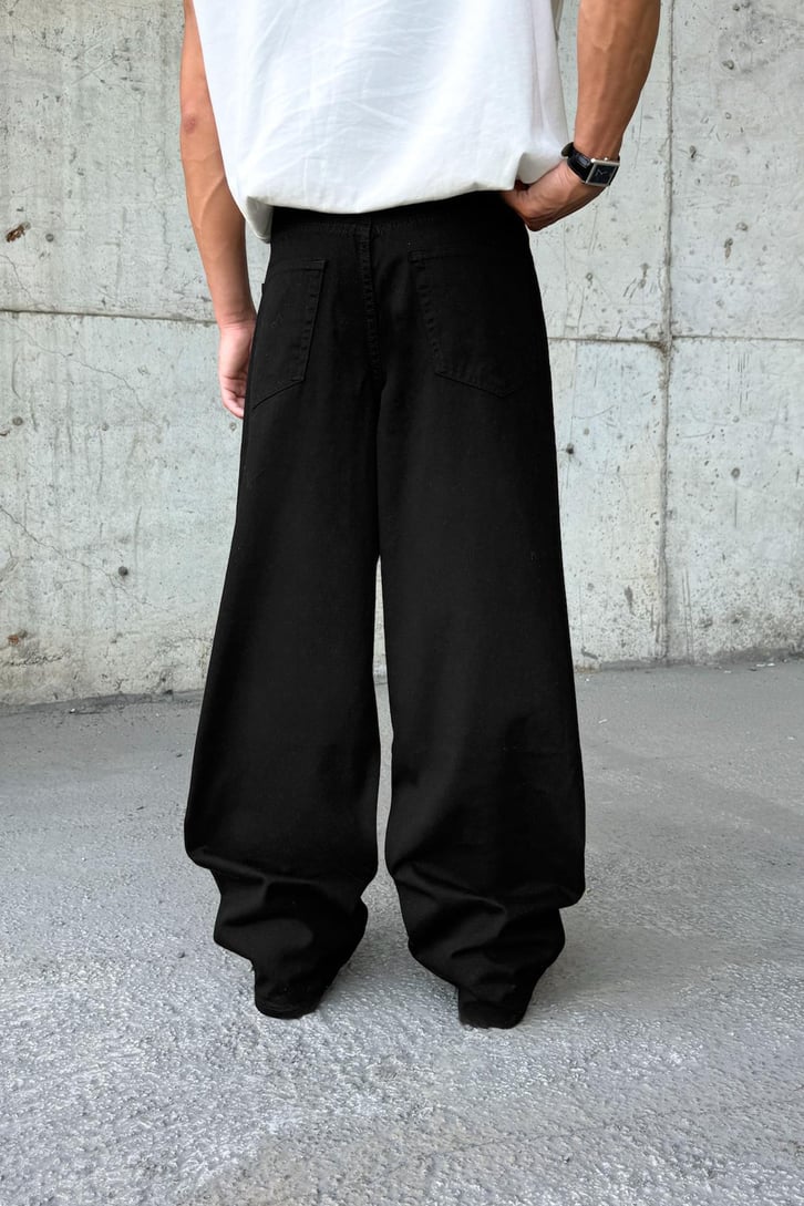 Basic Baggy Jean
