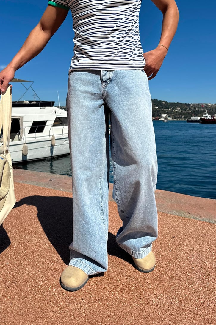 Basic Baggy Jean