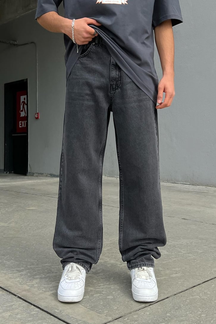 Basic Baggy Jean