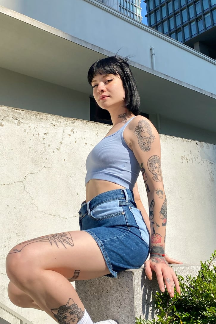 Basic Bebe Mavisi Crop