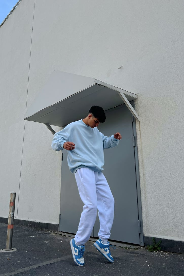 Basic Bebek Mavisi Oversize Sweatshirt