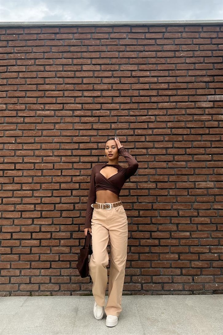 Basic Bej Baggy Jean