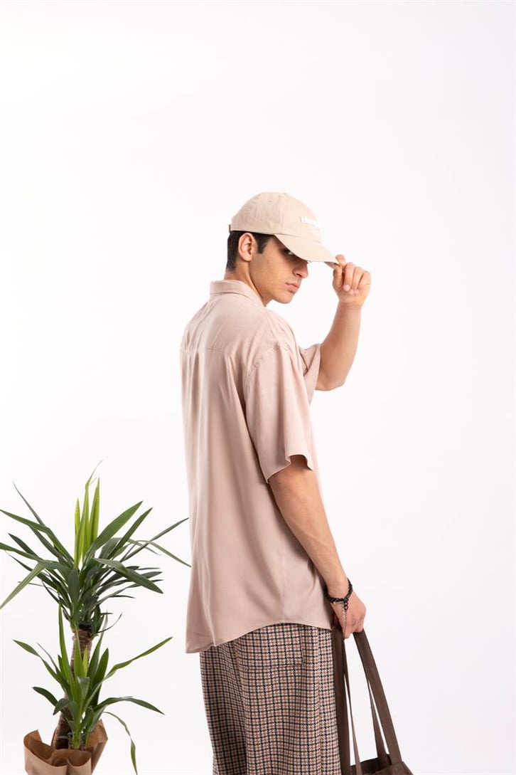 Basic Bej Oversize Kısa Kol Gömlek