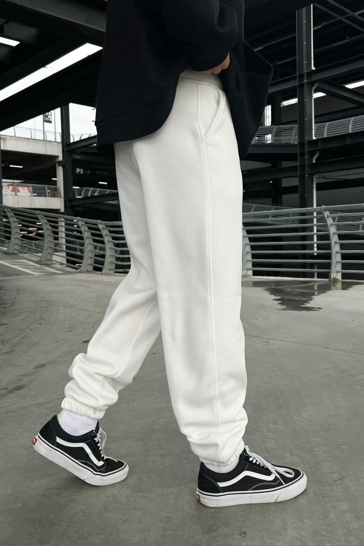 Basic Beyaz Jogger Fit Eşofman Altı