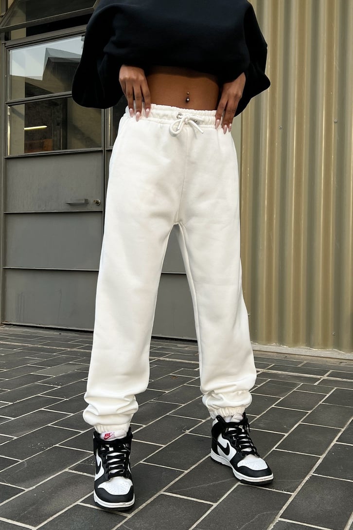 Basic Beyaz Jogger Fit Eşofman Altı