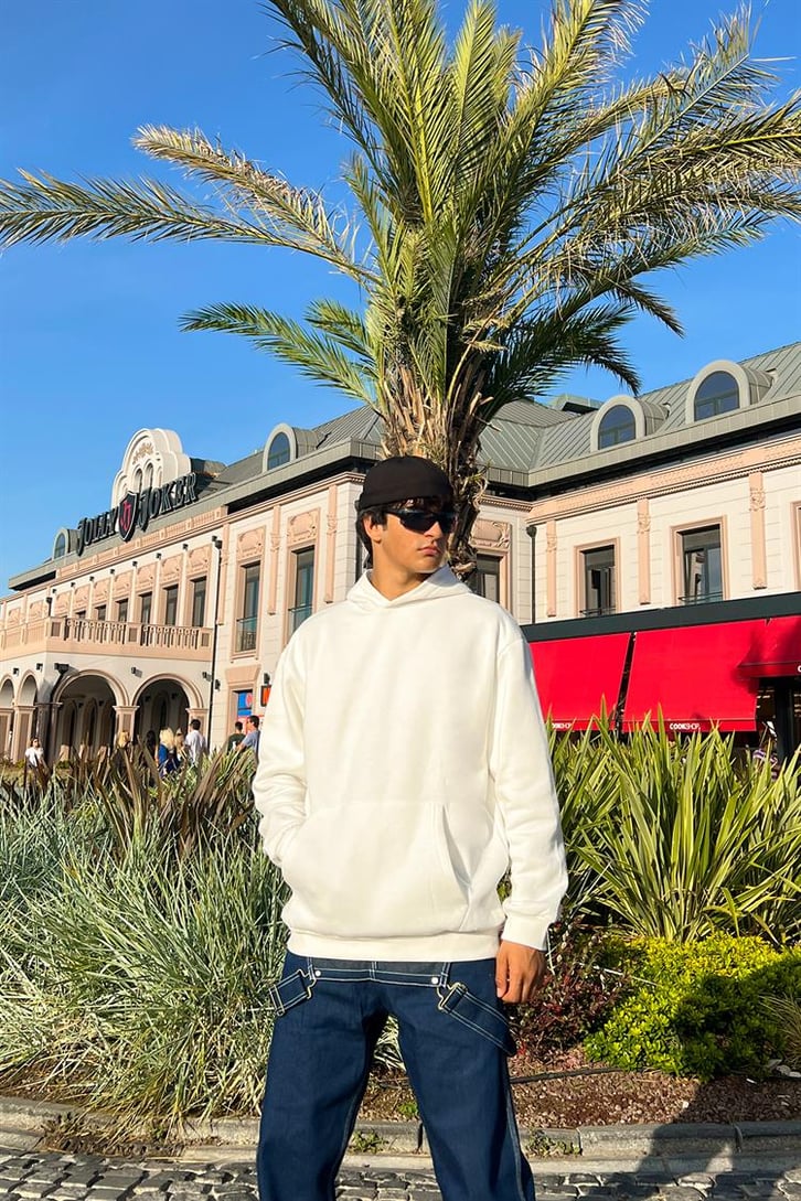 Basic Beyaz Oversize Hoodie