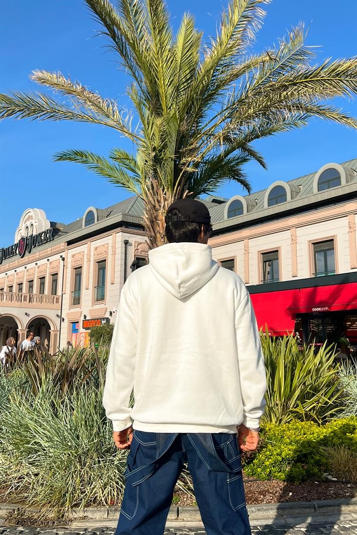 Basic Beyaz Oversize Hoodie